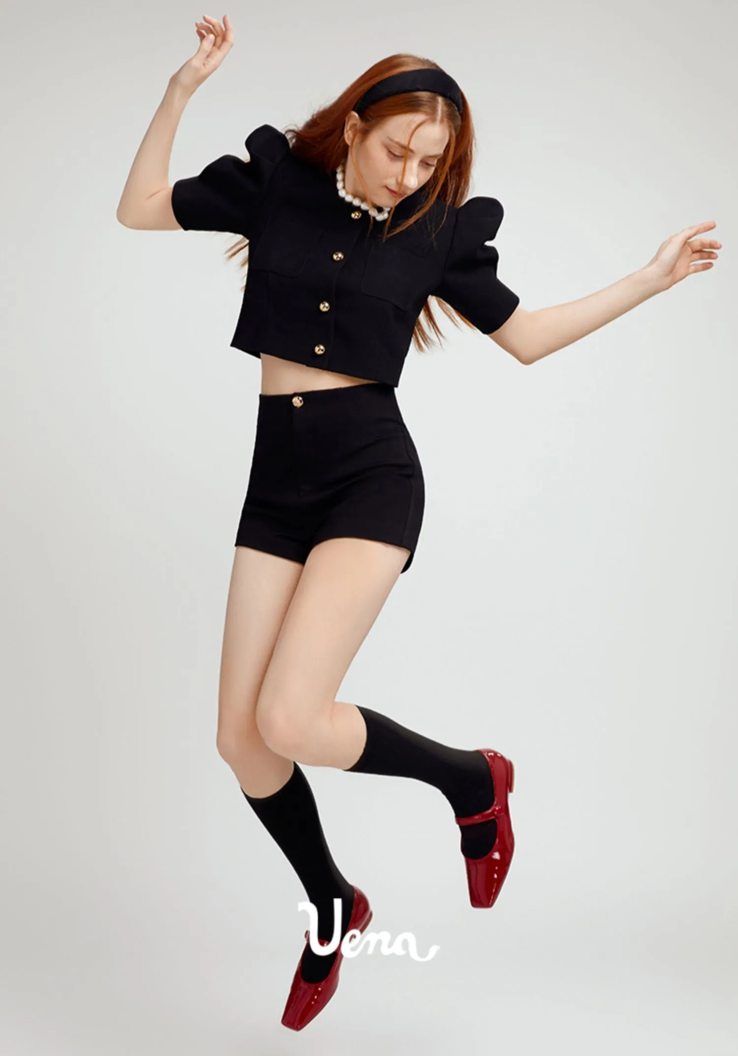 Black High-Waisted Casual Shorts