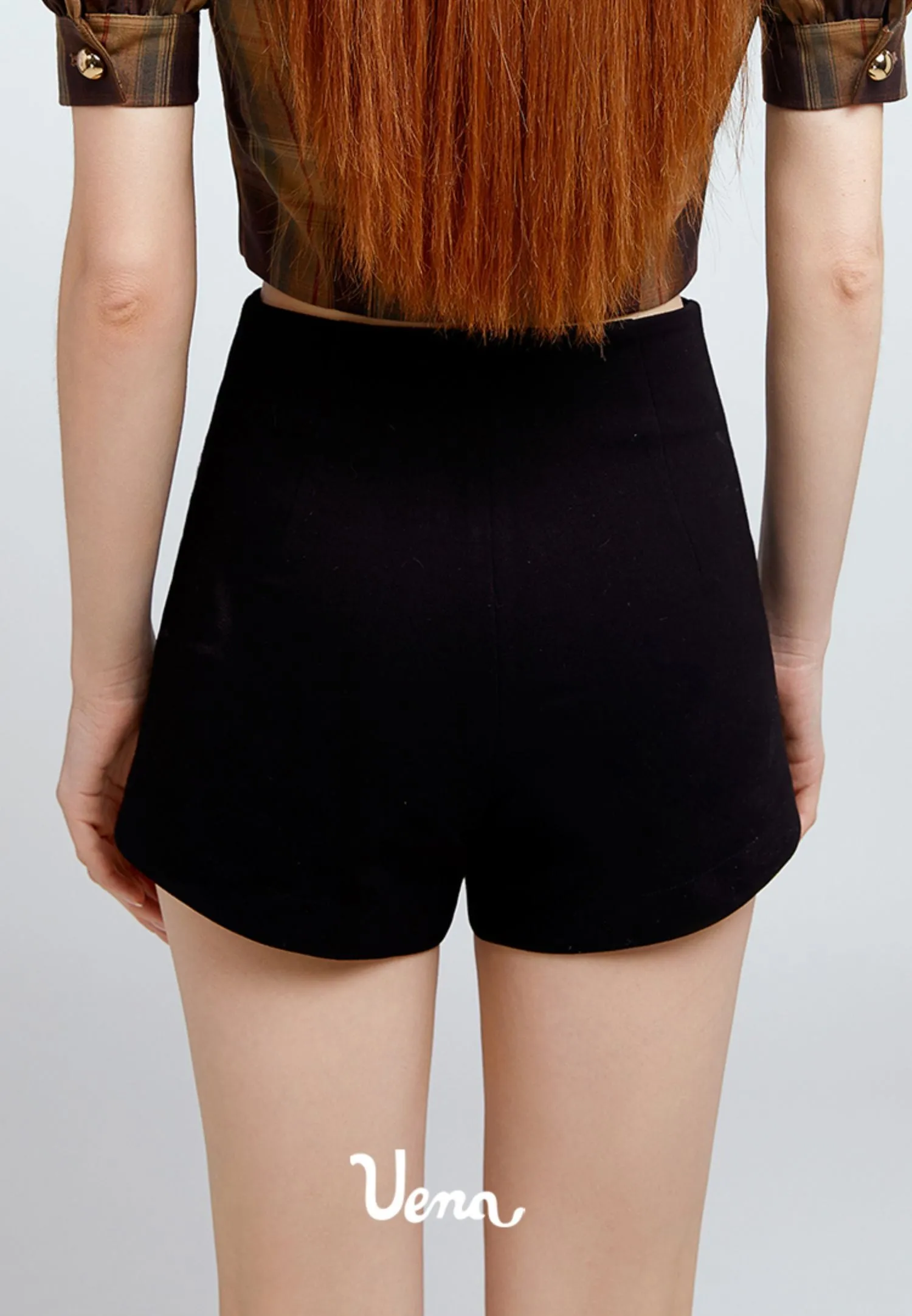 Black High-Waisted Casual Shorts