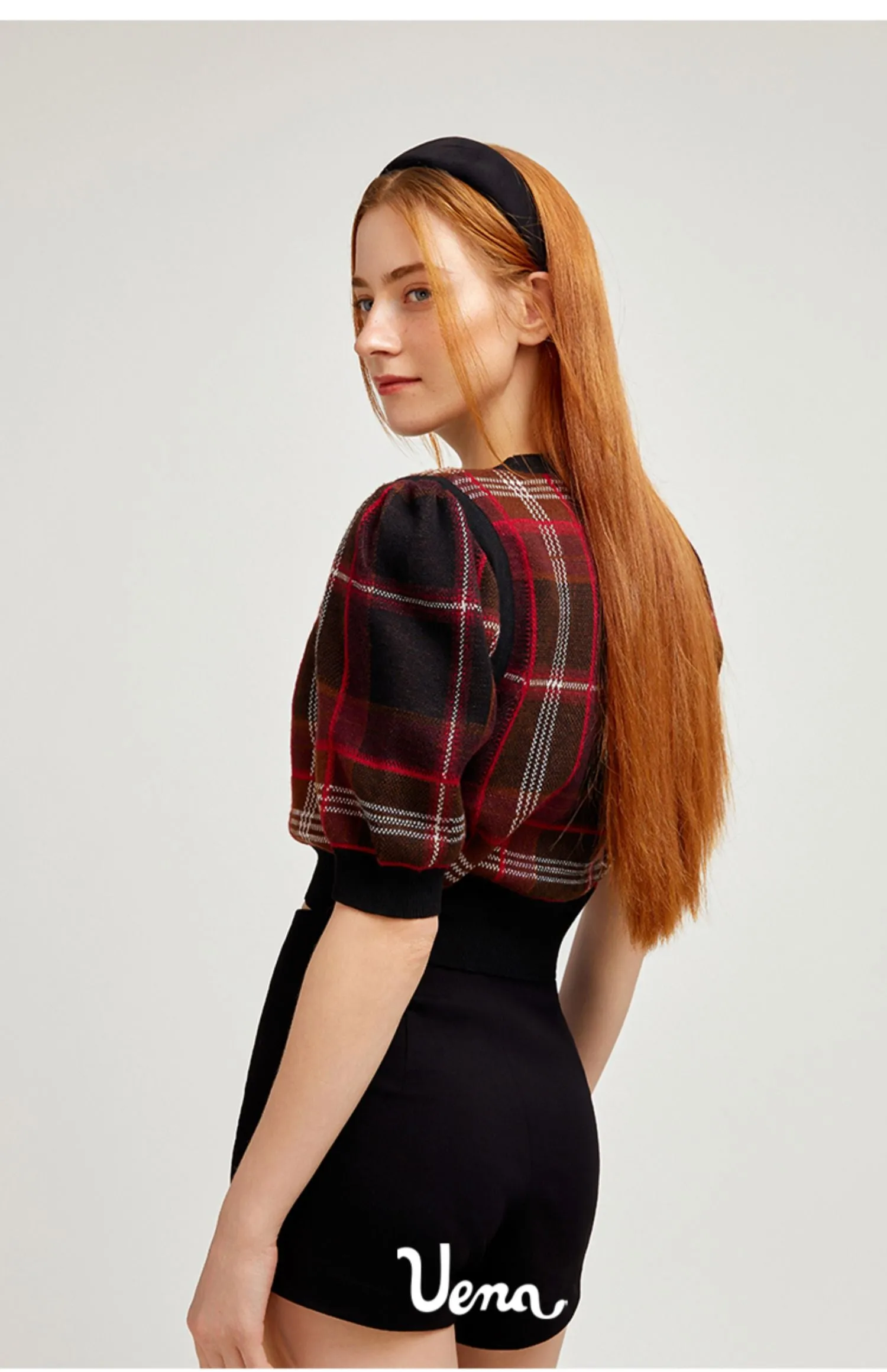 Black High-Waisted Casual Shorts