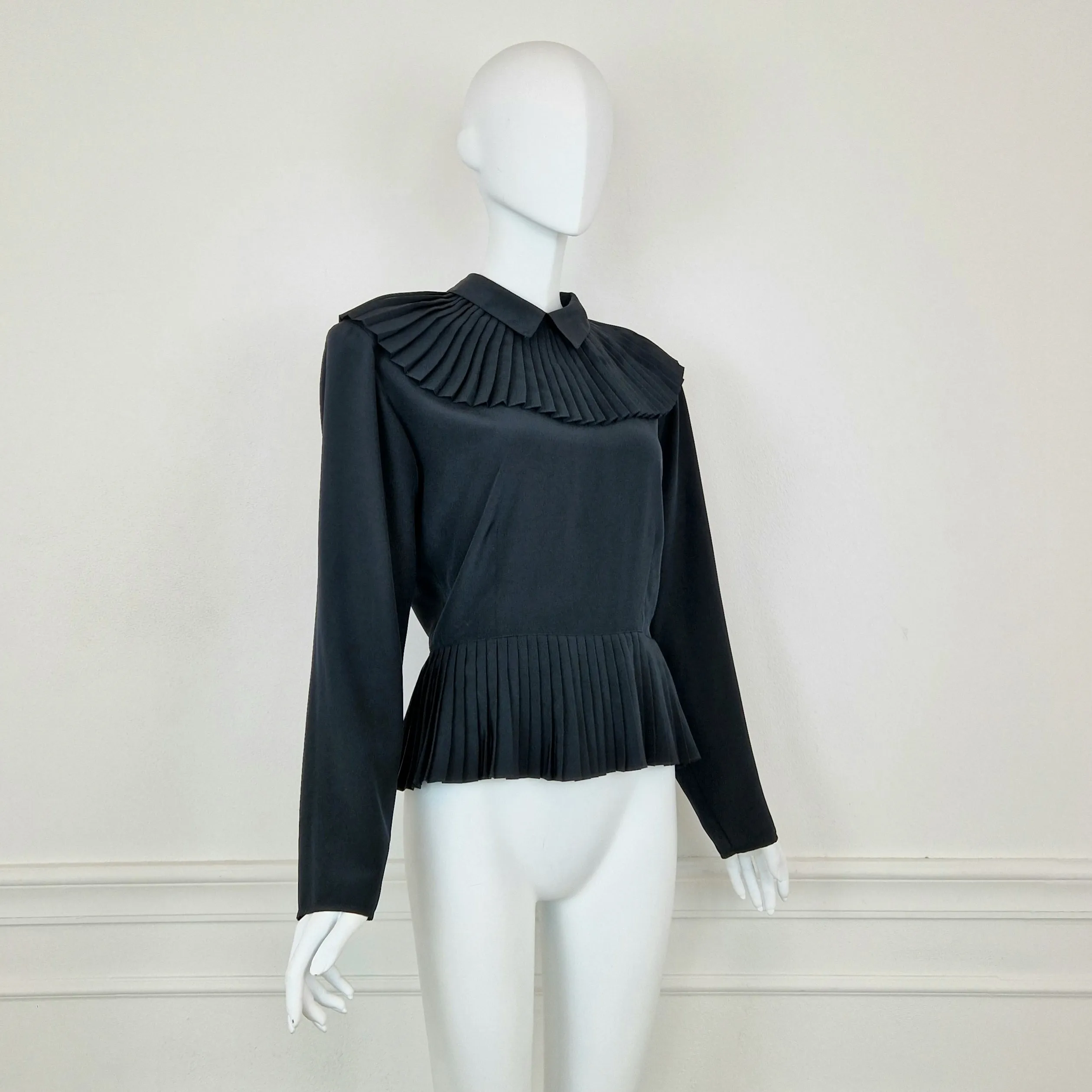 Blusa Cacharel nera