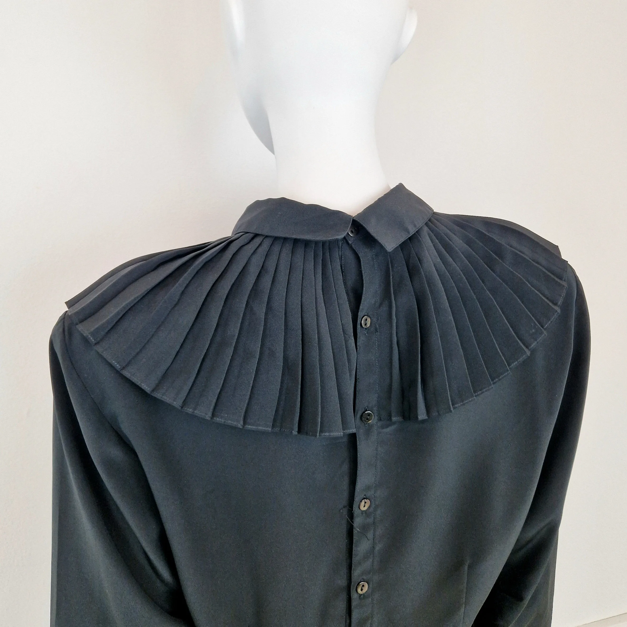 Blusa Cacharel nera