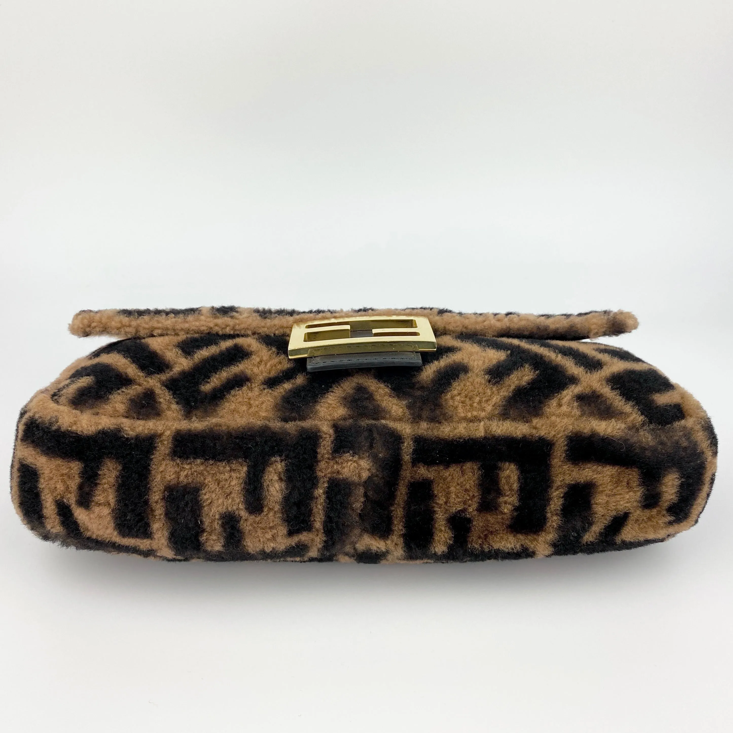 FENDI SHEARLING FUR BAGUETTE BAG