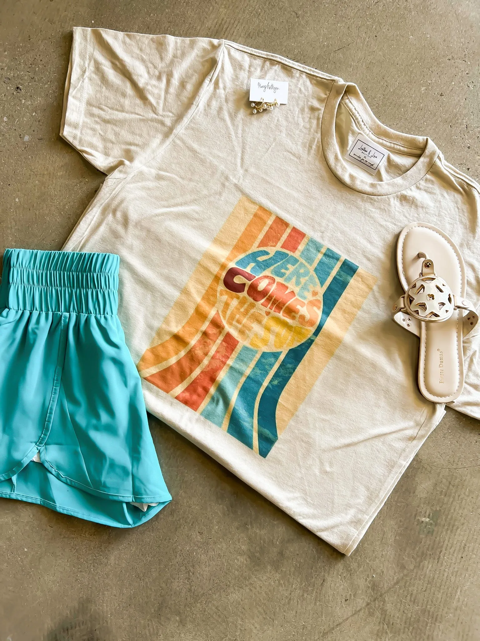 Here Comes the Sun Graphic Tee