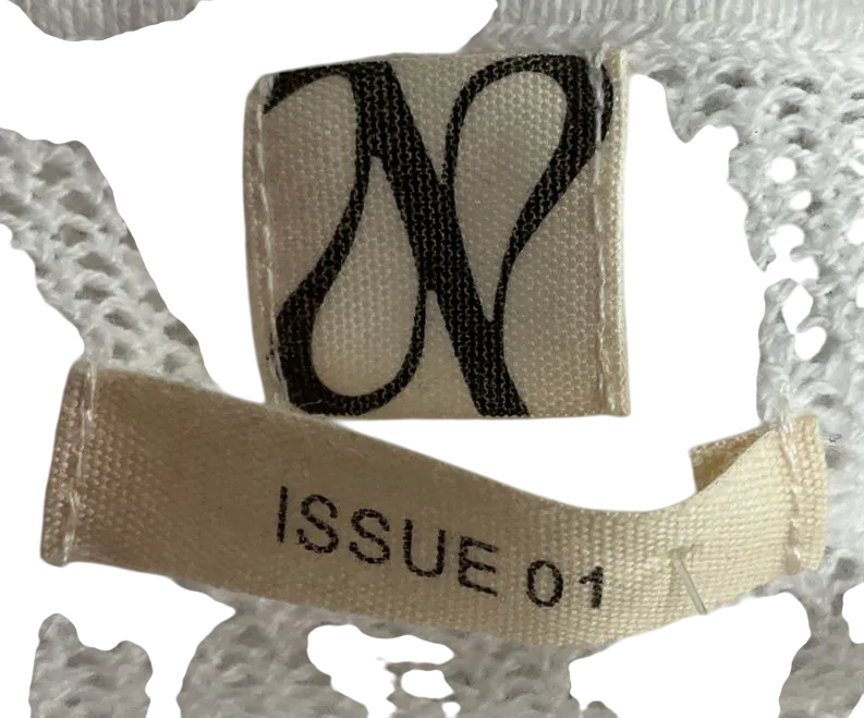 Issue 01 White Textured Knitted Top UK S