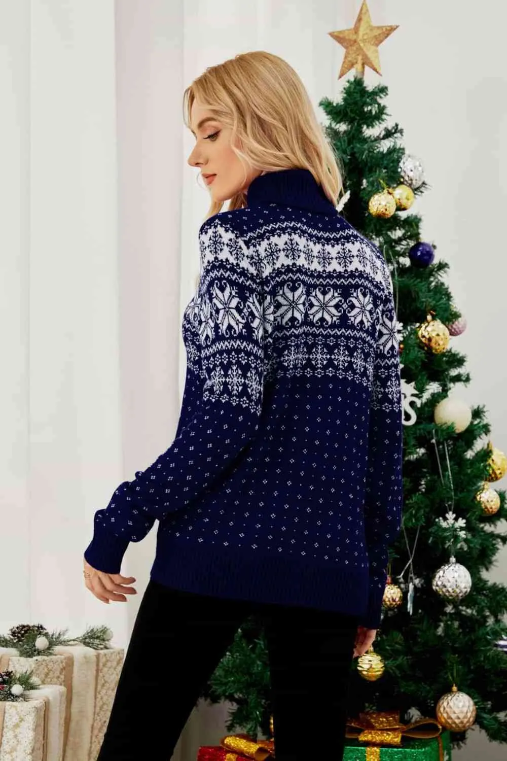 TEEK - Christmas Snowflake Fair Isle Turtleneck Sweater