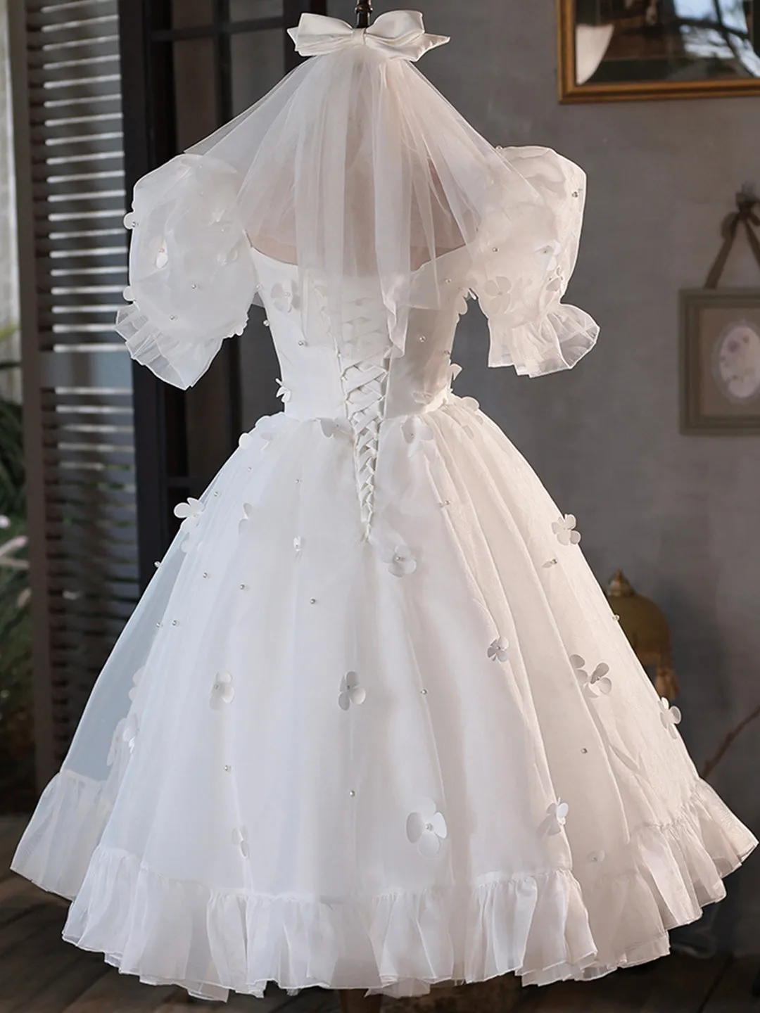 White Tulle Short A-Line Prom Dress Cute Puff Sleeve Party Dress